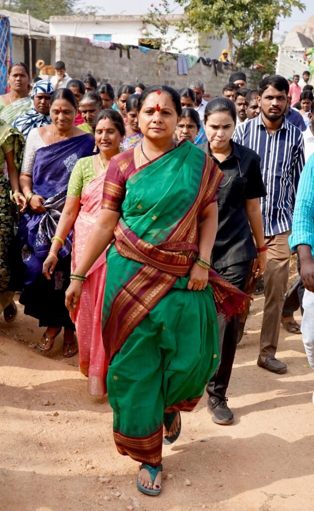 Telangana Jagruti leader Kavitha demands removal of dump yard