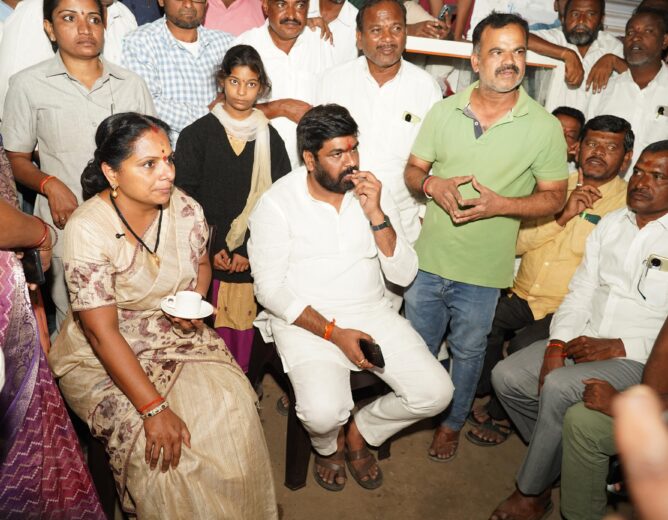 Chai Pe Charcha program led by Kalvakuntla Kavitha in Gadwal