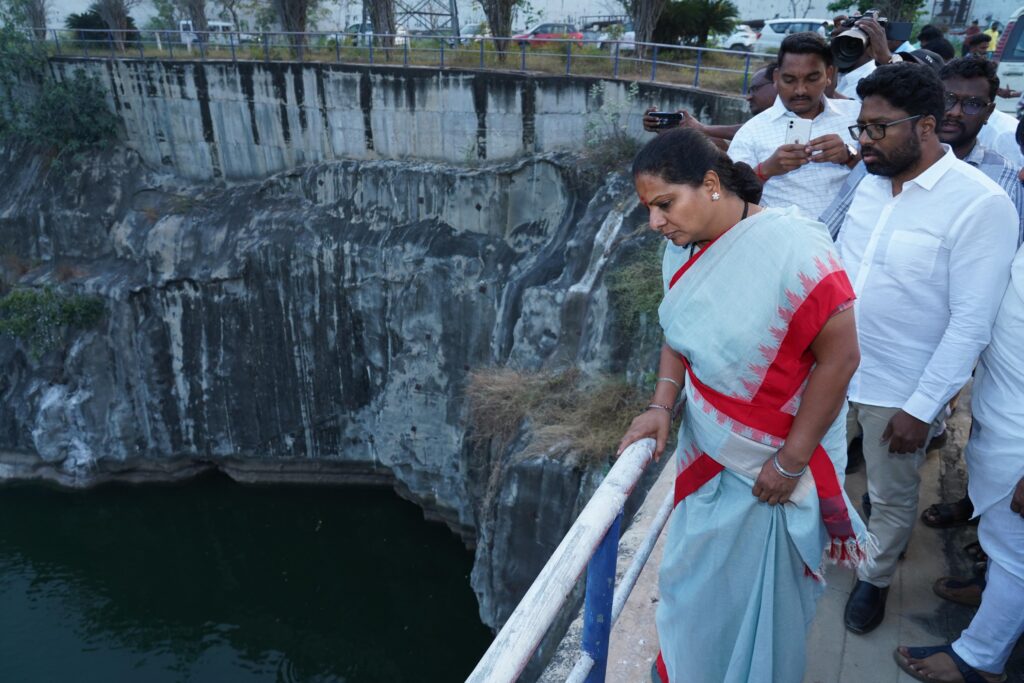 Kalwakurthy lift irrigation inspection by Kalvakuntla Kavitha