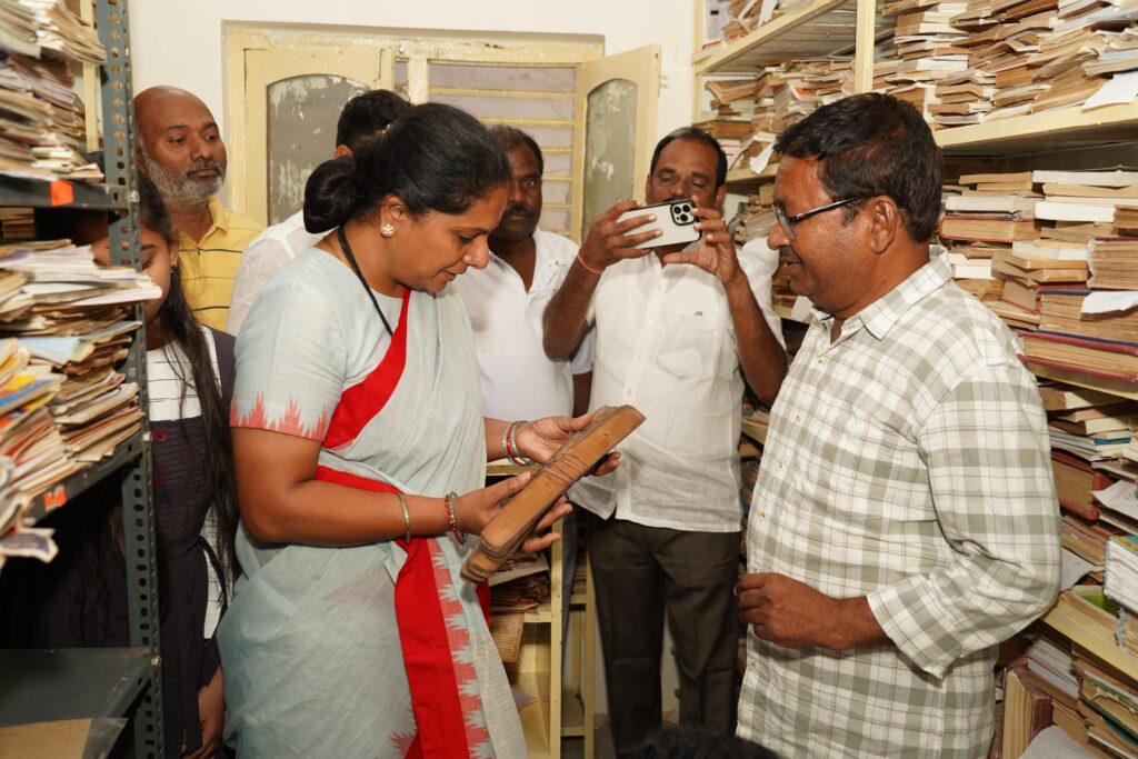 Kavitha examines palm leaf manuscripts of Kapilavai Lingamurthy