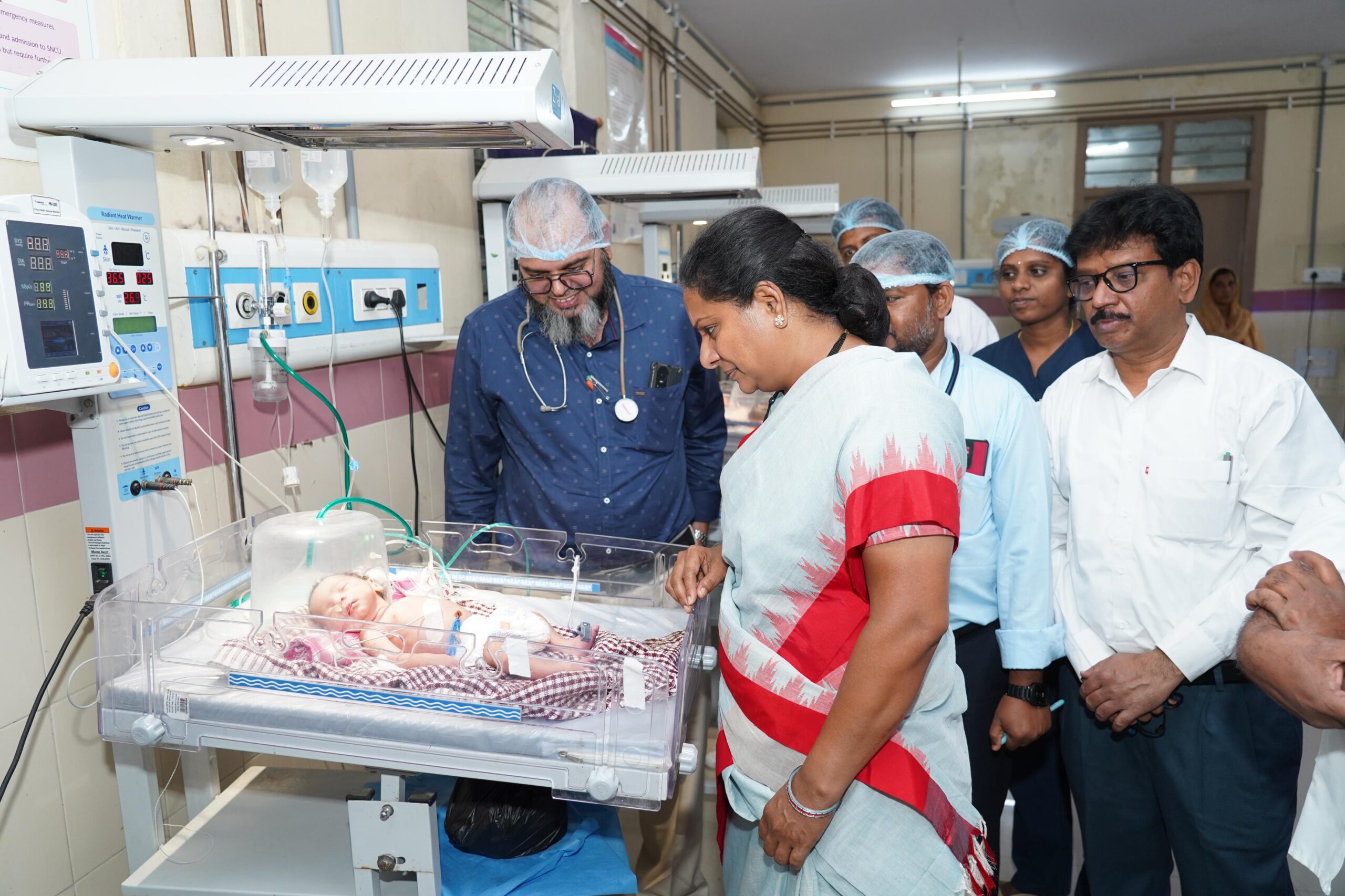 Kalvakuntla Kavitha visits Nagar Kurnool Government Hospital