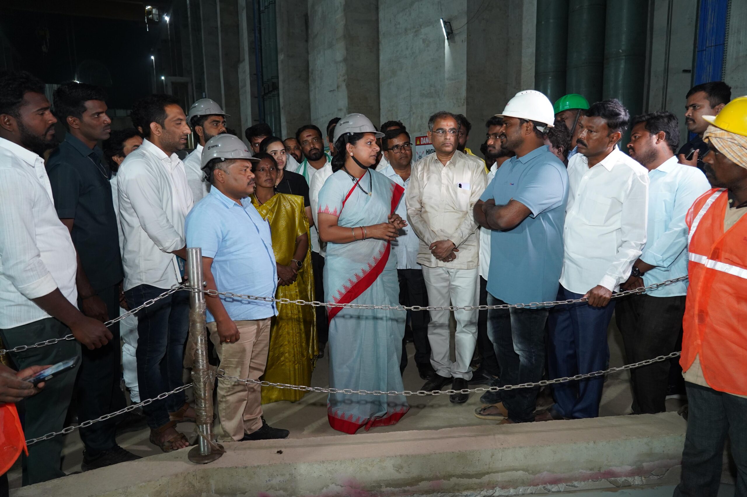 Telangana Jagruti leader Kavitha during Janambata in Nagar Kurnool