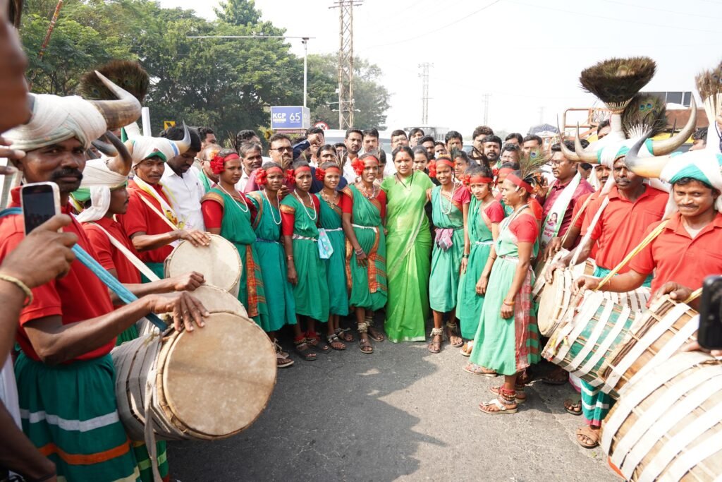 People of Merged Villages Meet Kavitha in Bhadrachalam