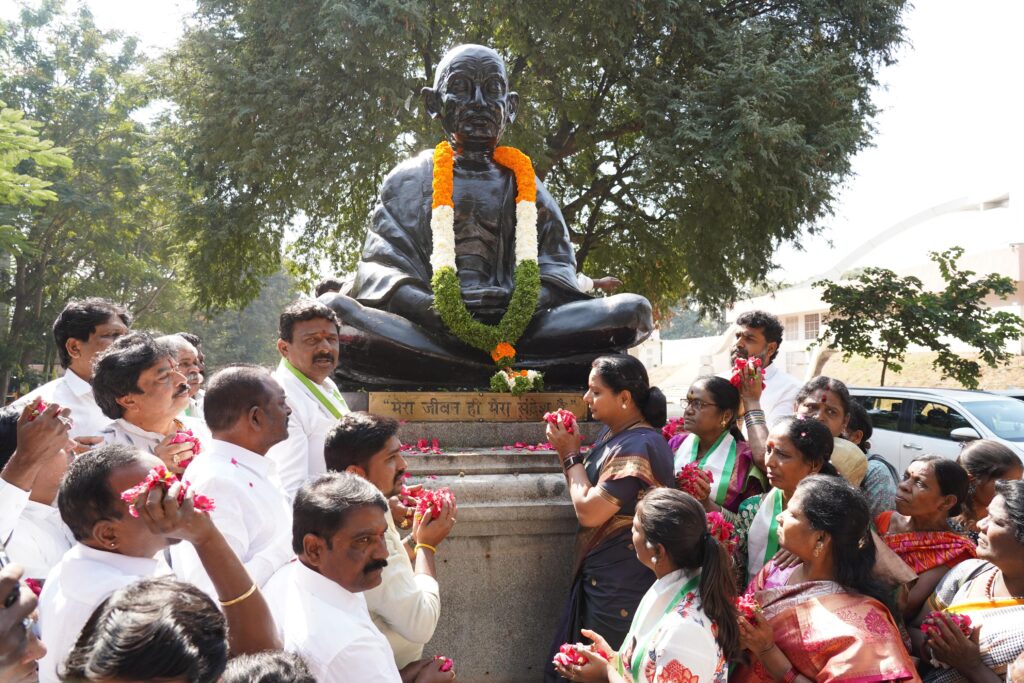 Kavitha visiting Karwan Assembly constituency as part of Telangana Jagruti Janam Bata