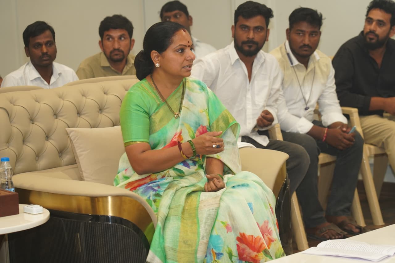 Kavitha meeting auto union leaders in Hyderabad