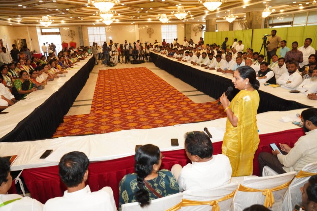 Kavitha speaking at caste census round table meeting