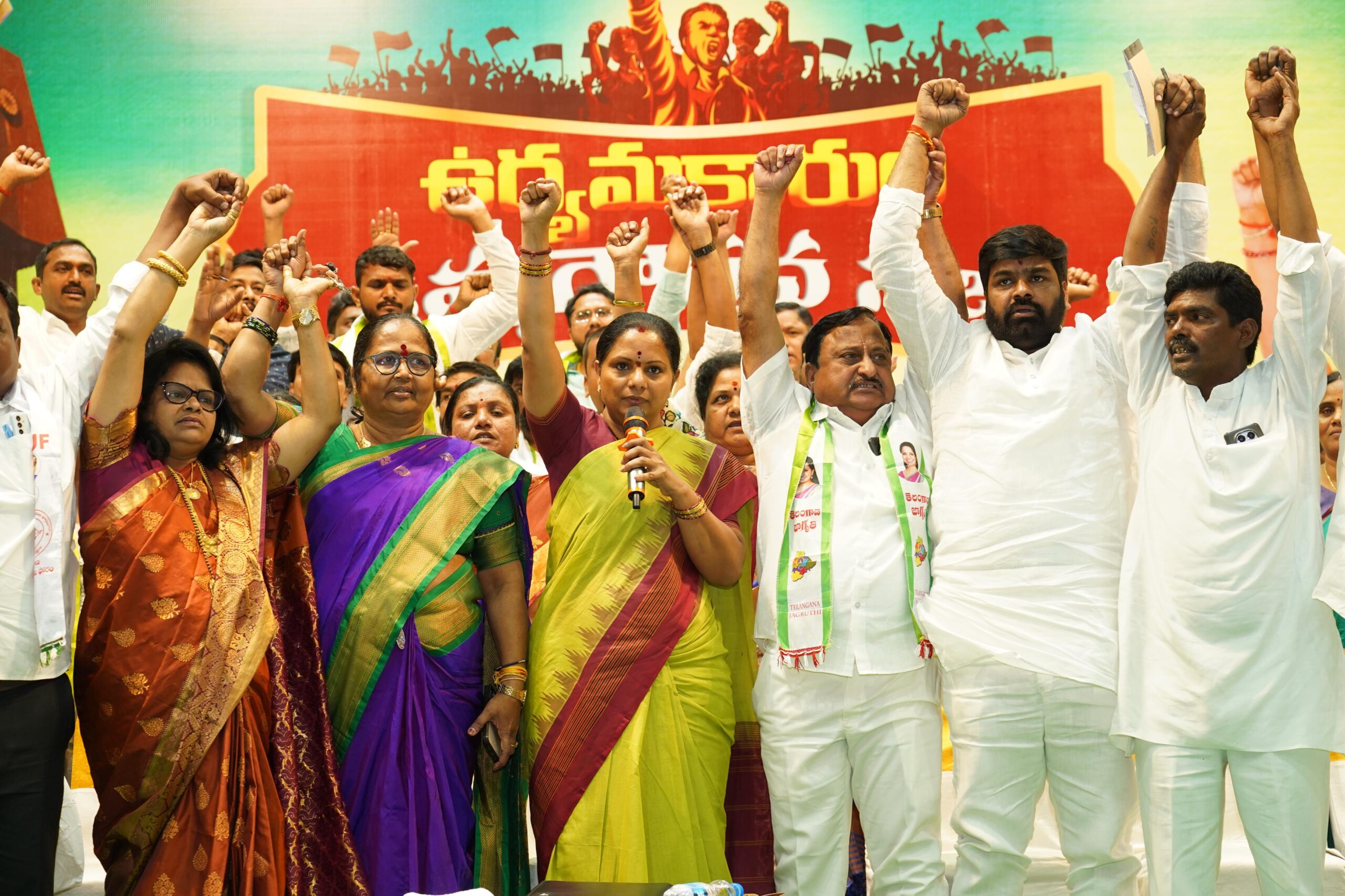 Kalvakuntla Kavitha calls for new movement for Telangana activists