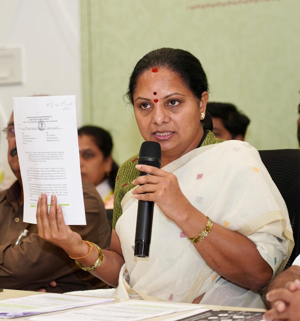 Kalvakuntla Kavitha warns defamation case on Hydra Ranganath