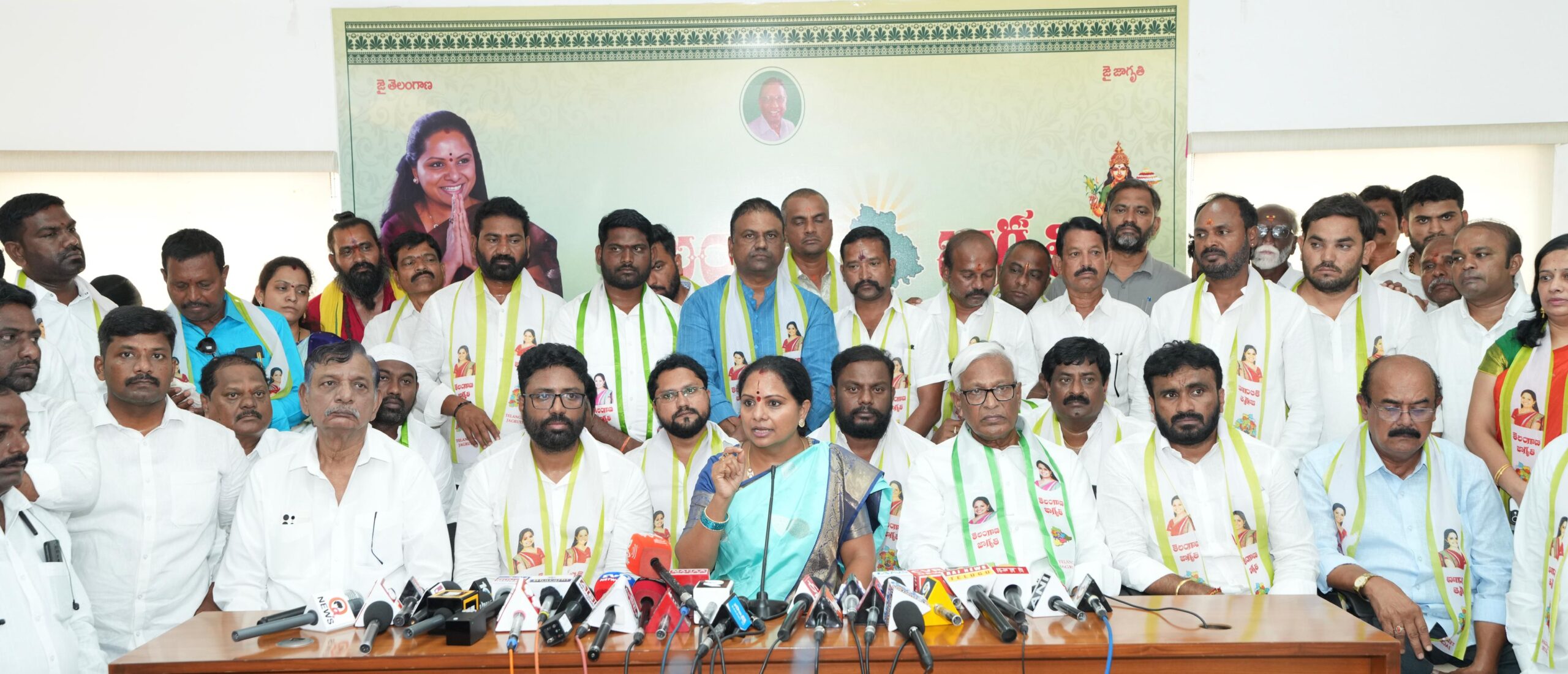 Kalvakuntla Kavitha announcing new political party launch in Telangana