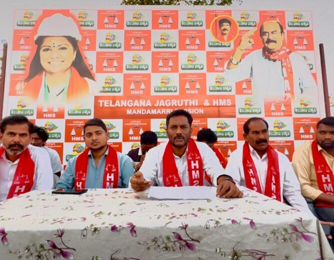 Singareni leaders addressing press on power agreement controversy and investment concerns