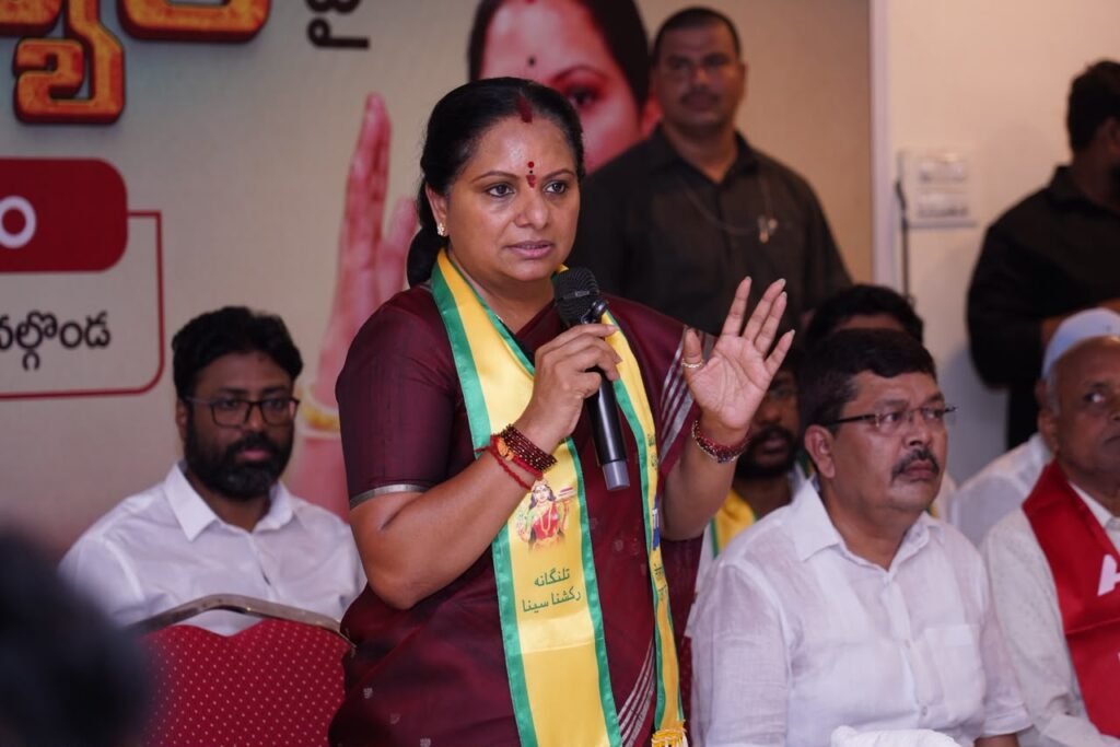 Kalvakuntla Kavitha addressing the farmers' round table meeting on Rythu Bharosa, Rythu DISCOM and agriculture issues in Nalgonda, Telangana