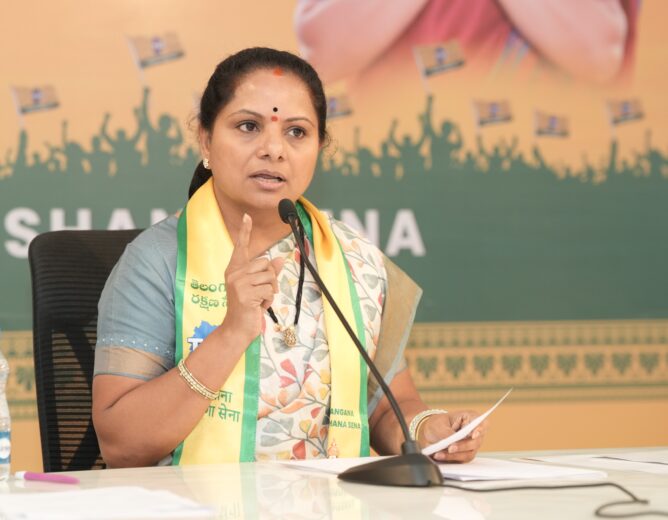 Kalvakuntla Kavitha assures support to Pochayya's family and seeks justice in the Medak incident involving alleged forest officials harassment.