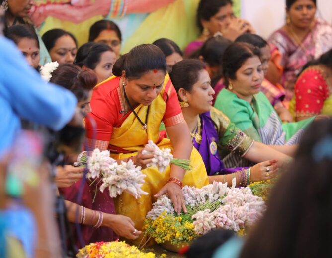 Kalvakuntla Kavitha joins women leaders for Bathukamma celebrations in Hyderabad