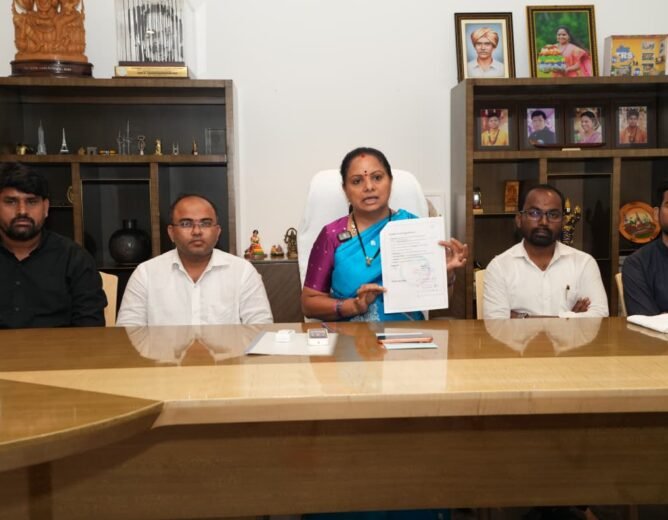 NHM Employees’ Salary Cuts Are Unfair | Kalvakuntla Kavitha Questions Government